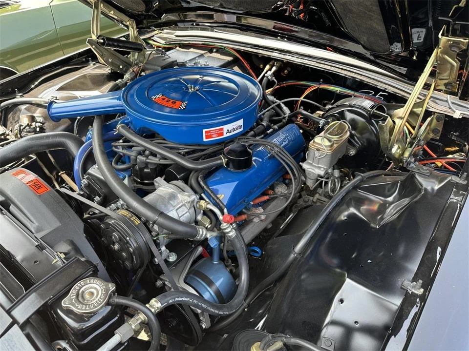1967 Ford Thunderbird 5th Gen - Image 14 of 31