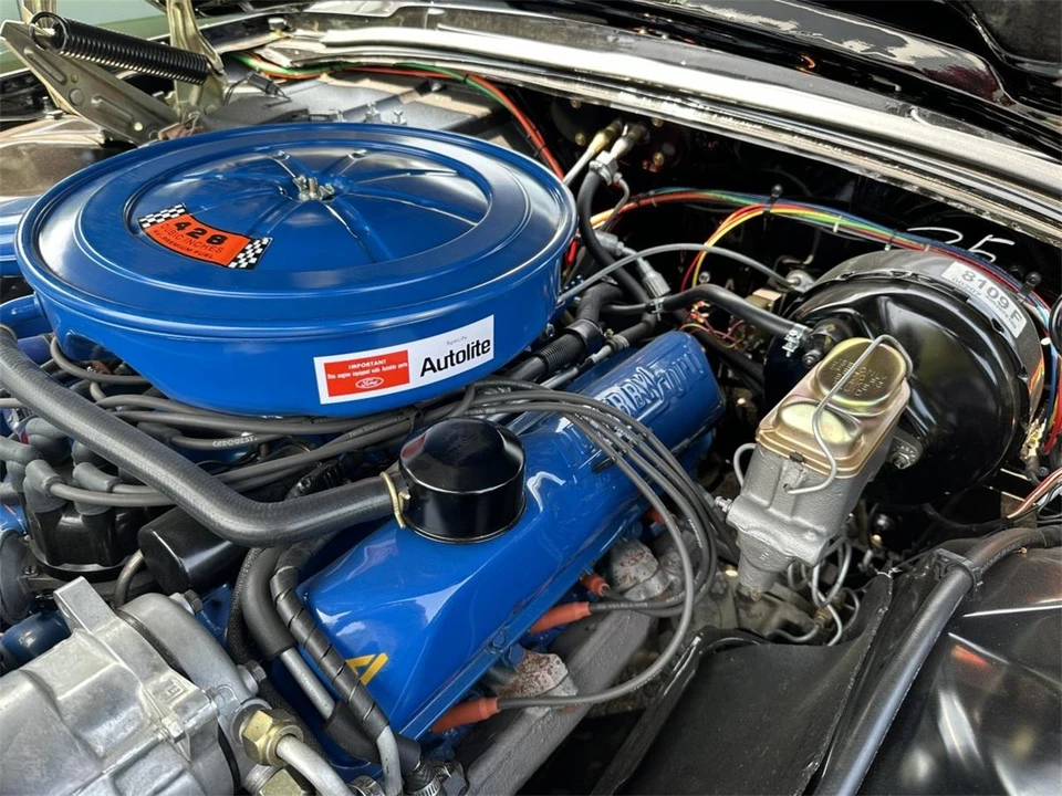 1967 Ford Thunderbird 5th Gen - Image 15 of 31