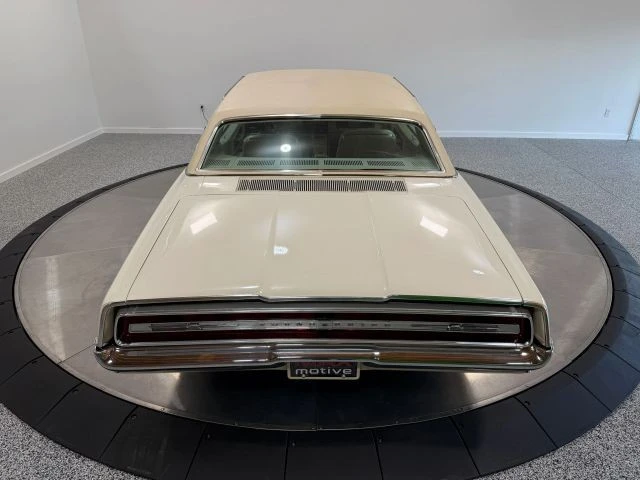 1967 Ford Thunderbird - Image 17 of 31