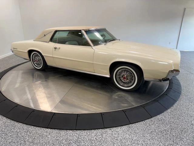 1967 Ford Thunderbird - Image 27 of 31