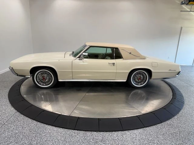 1967 Ford Thunderbird - Image 11 of 31
