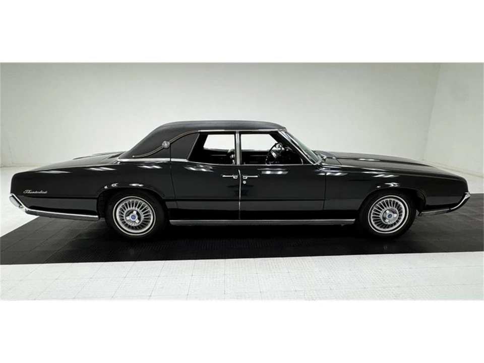 1967 Ford Thunderbird 5th Gen - Image 6 of 31