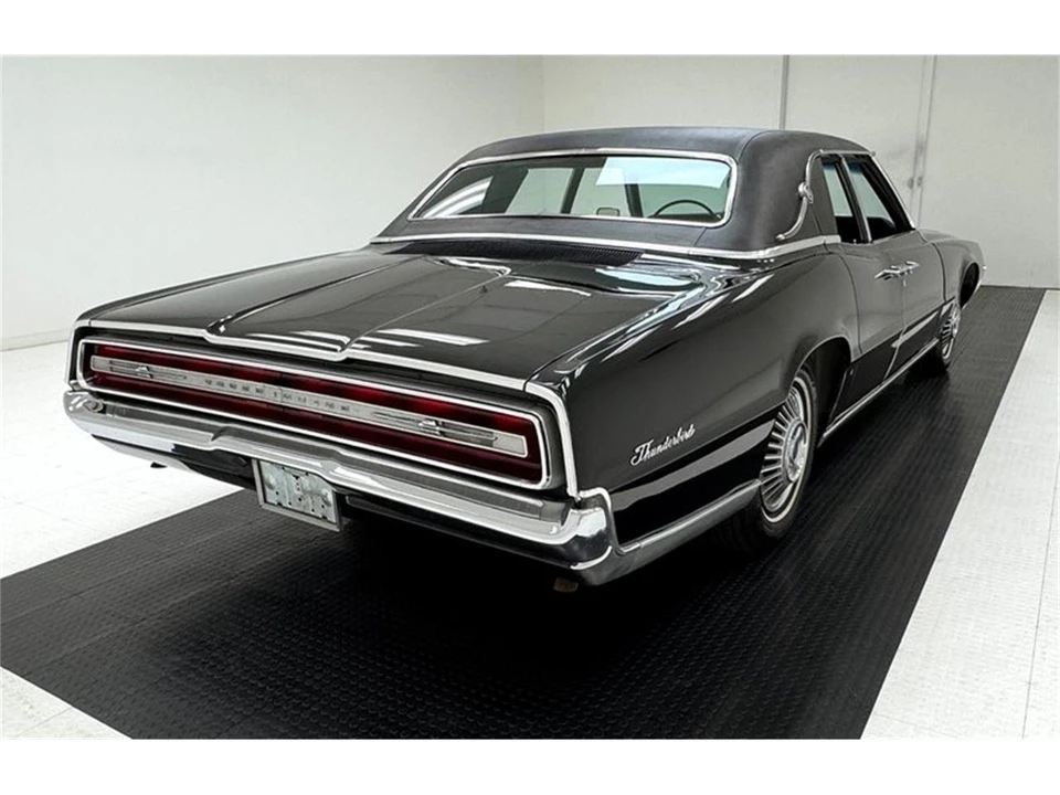 1967 Ford Thunderbird 5th Gen - Image 5 of 31