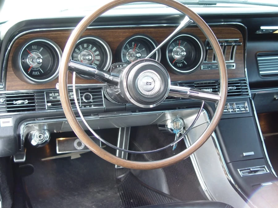 1967 Ford Thunderbird 5th Gen - Image 4 of 8