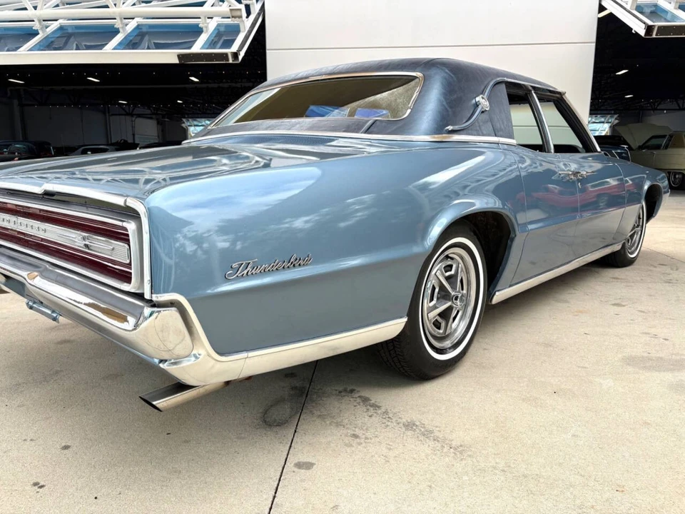 1967 Ford Thunderbird 5th Gen - Image 16 of 21