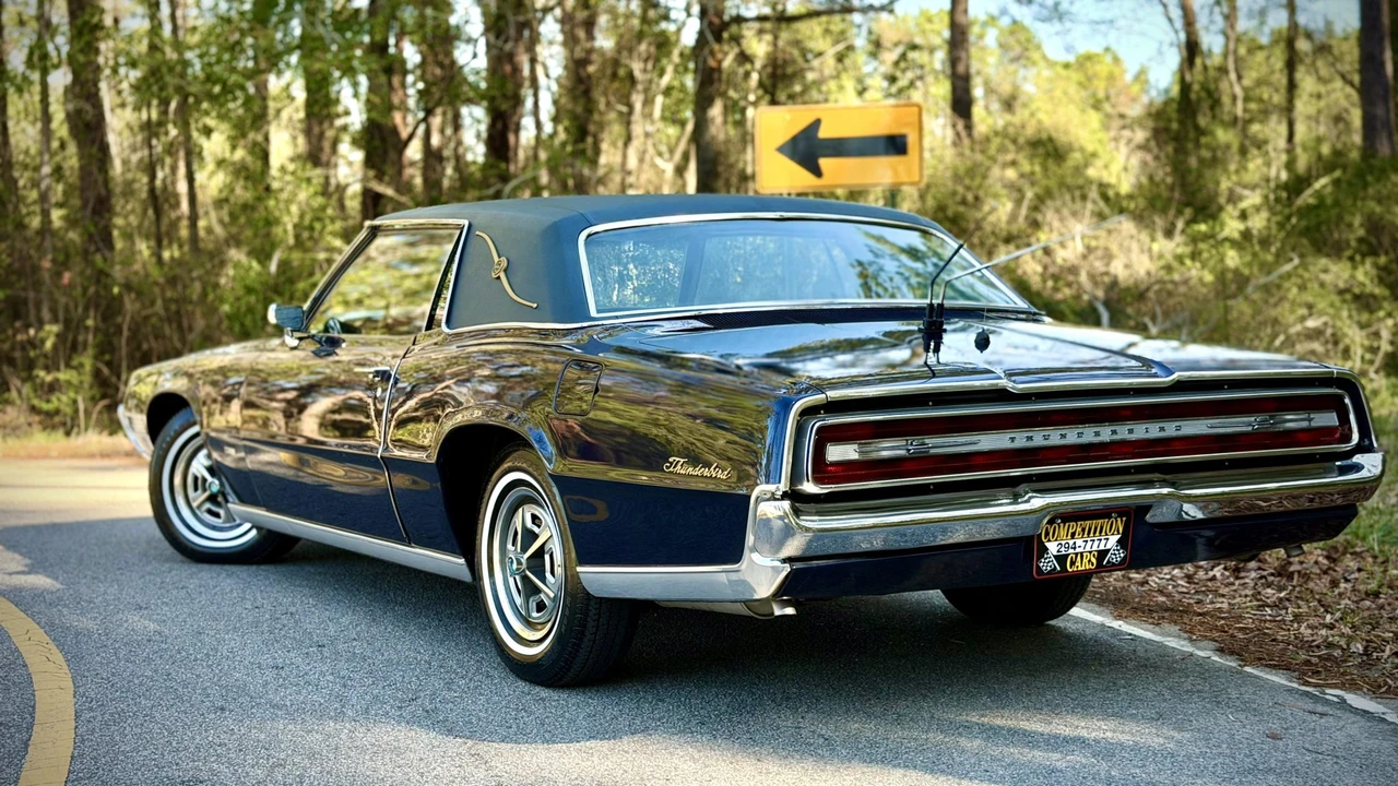 1967 Ford Thunderbird 3rd Gen - Image 15 of 31