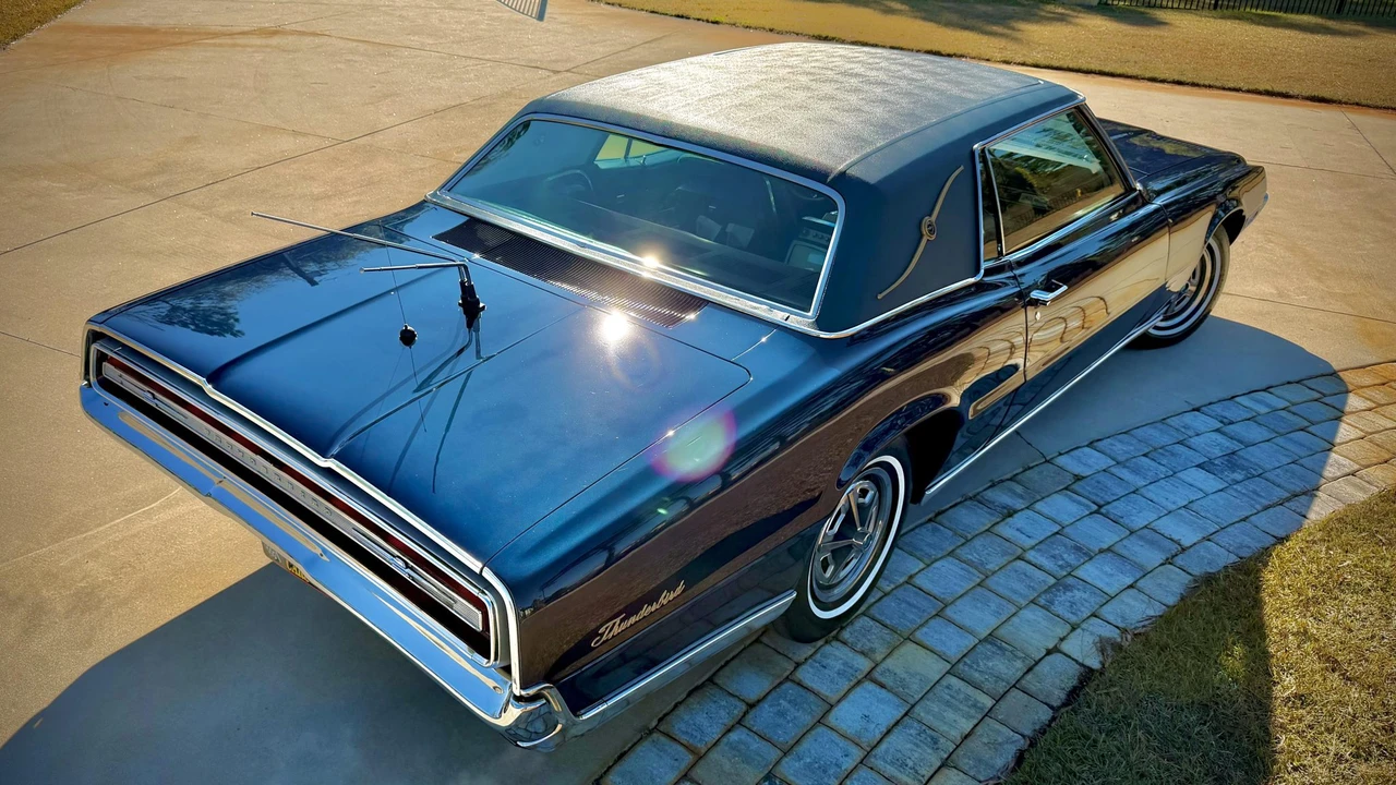 1967 Ford Thunderbird 3rd Gen - Image 19 of 31