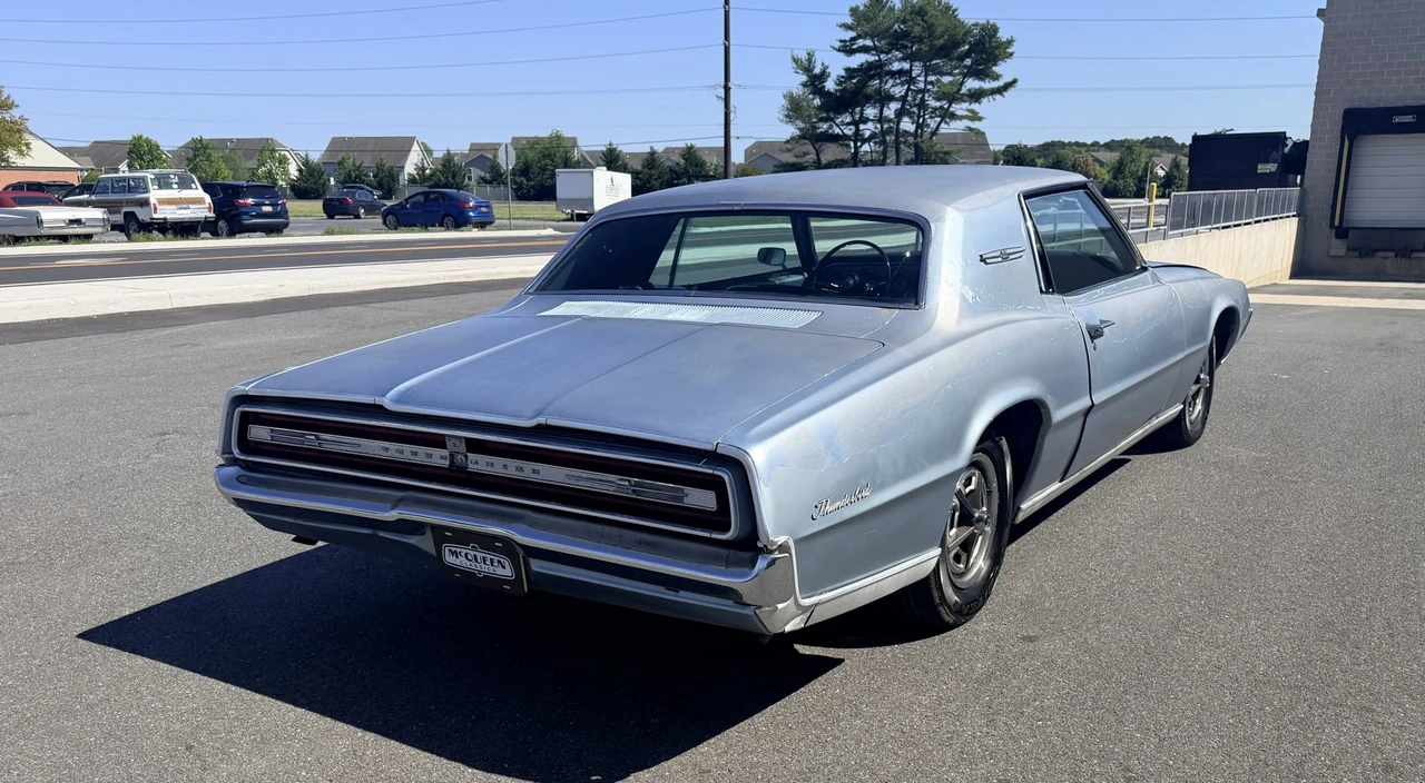1967 Ford Thunderbird 5th Gen - Image 26 of 31