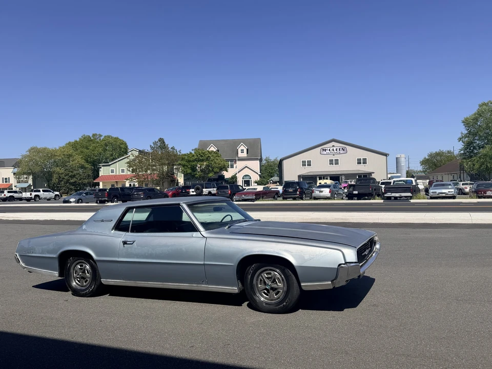 1967 Ford Thunderbird 5th Gen - Image 14 of 31
