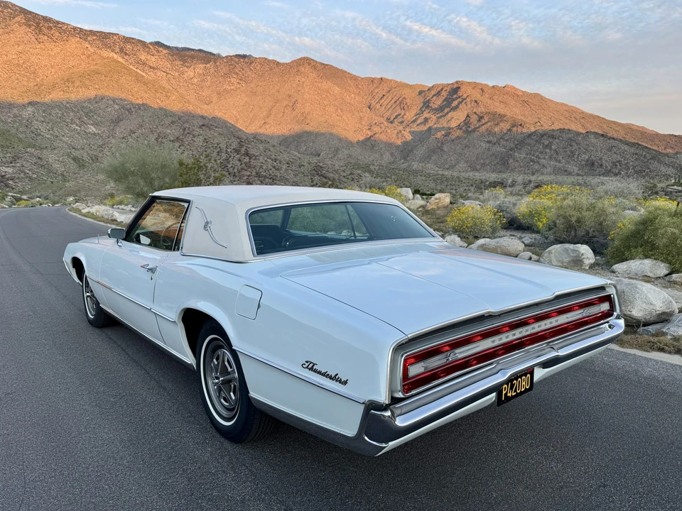 1967 Ford Thunderbird 3rd Gen - Image 13 of 31