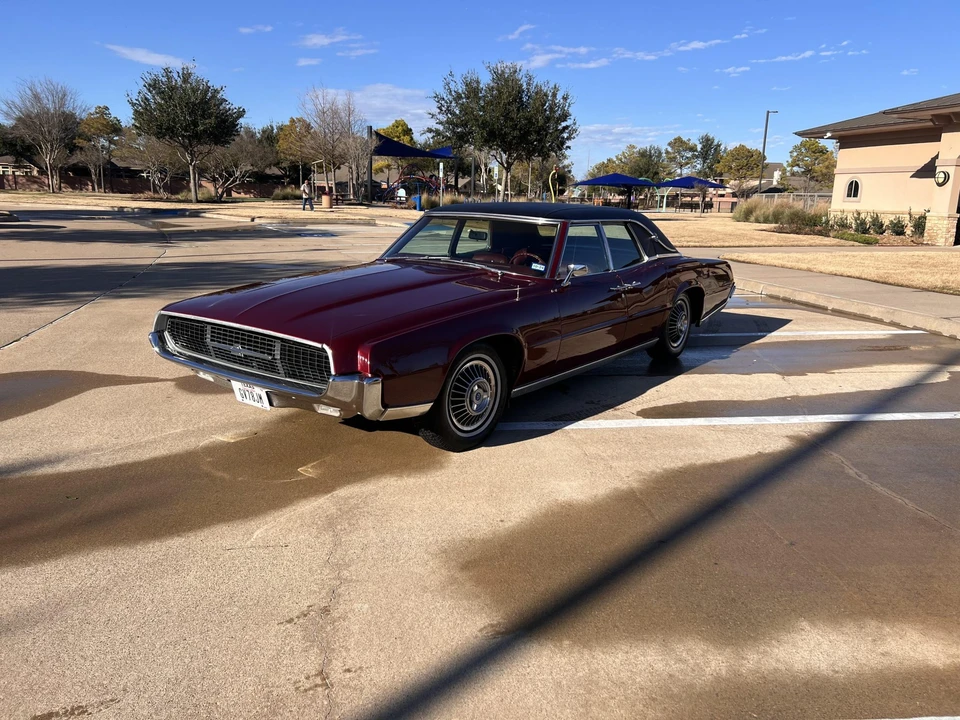 1967 Ford Thunderbird 5th Gen - Image 4 of 31