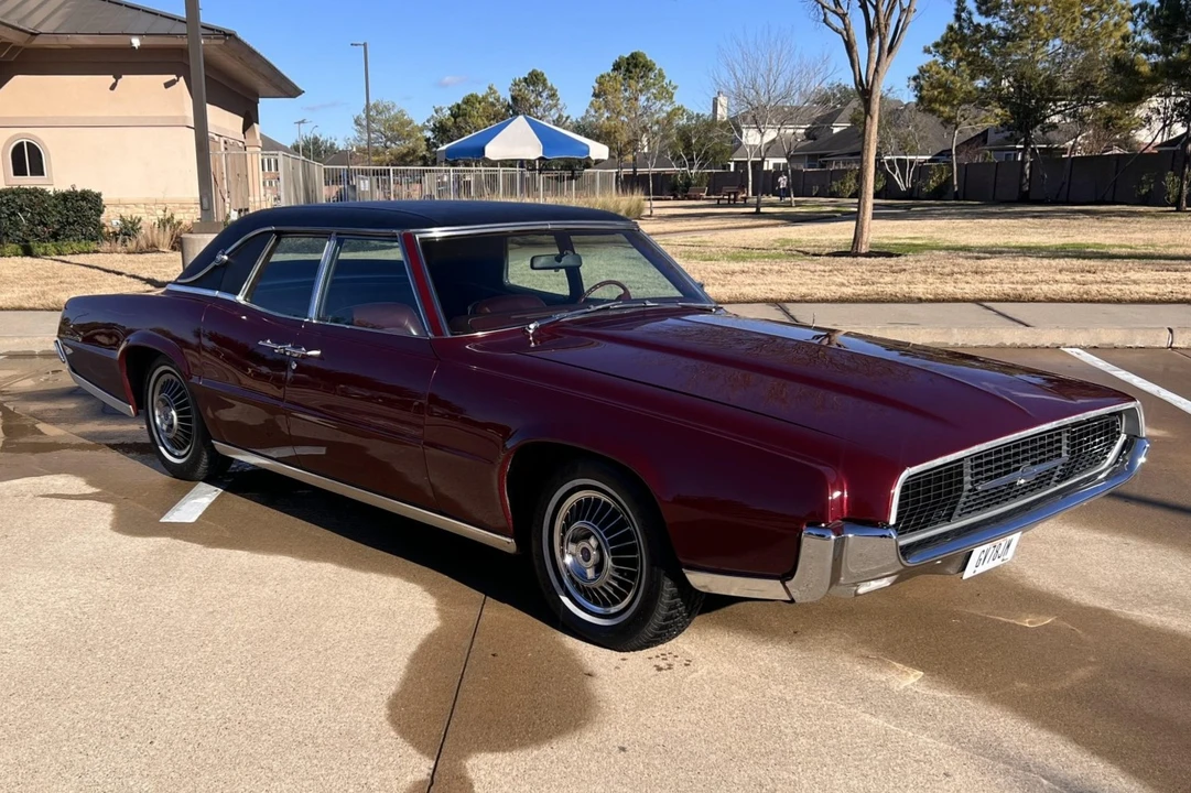 1967 Ford Thunderbird 5th Gen - Image 13 of 31