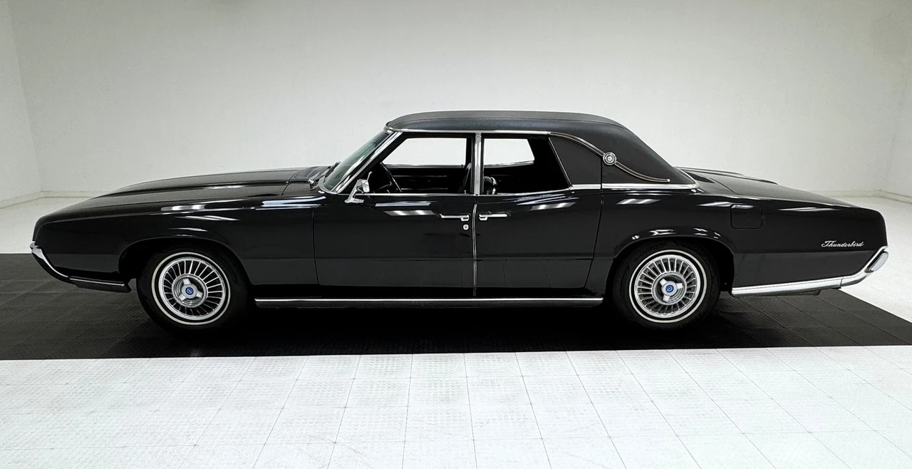 1967 Ford Thunderbird 5th Gen - Image 2 of 31