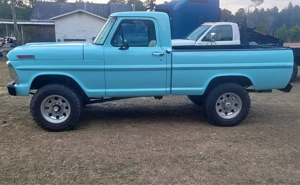 1967 Ford F-100