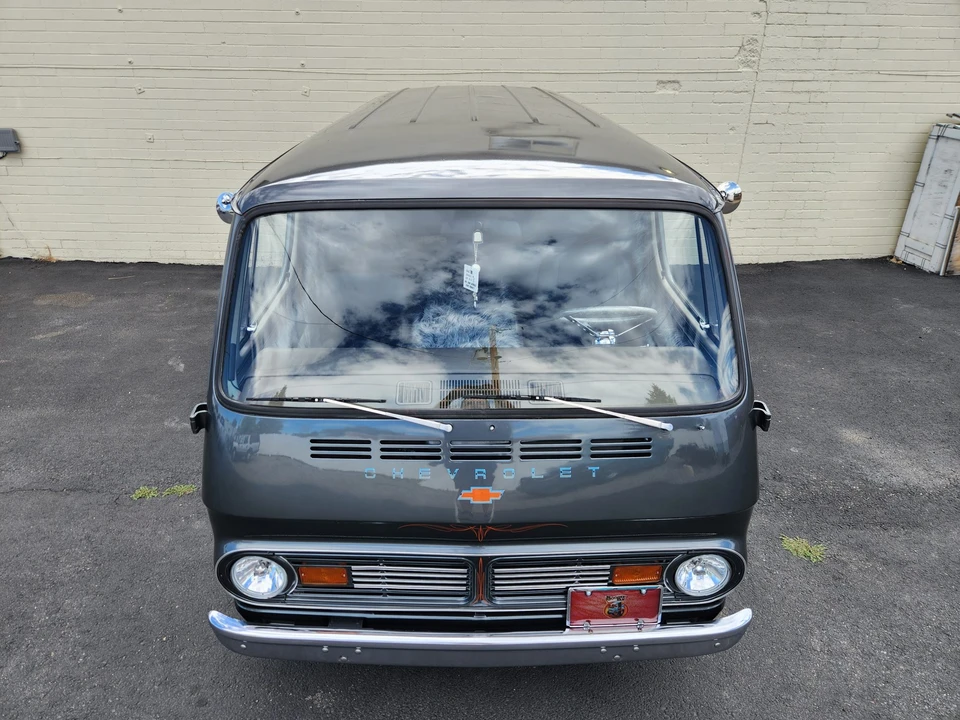 1967 GMC G-series Van - Image 9 of 31