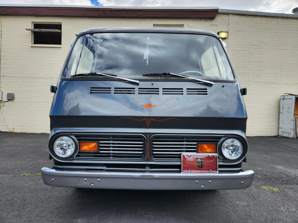 1967 GMC G-series Van - Image 6 of 31