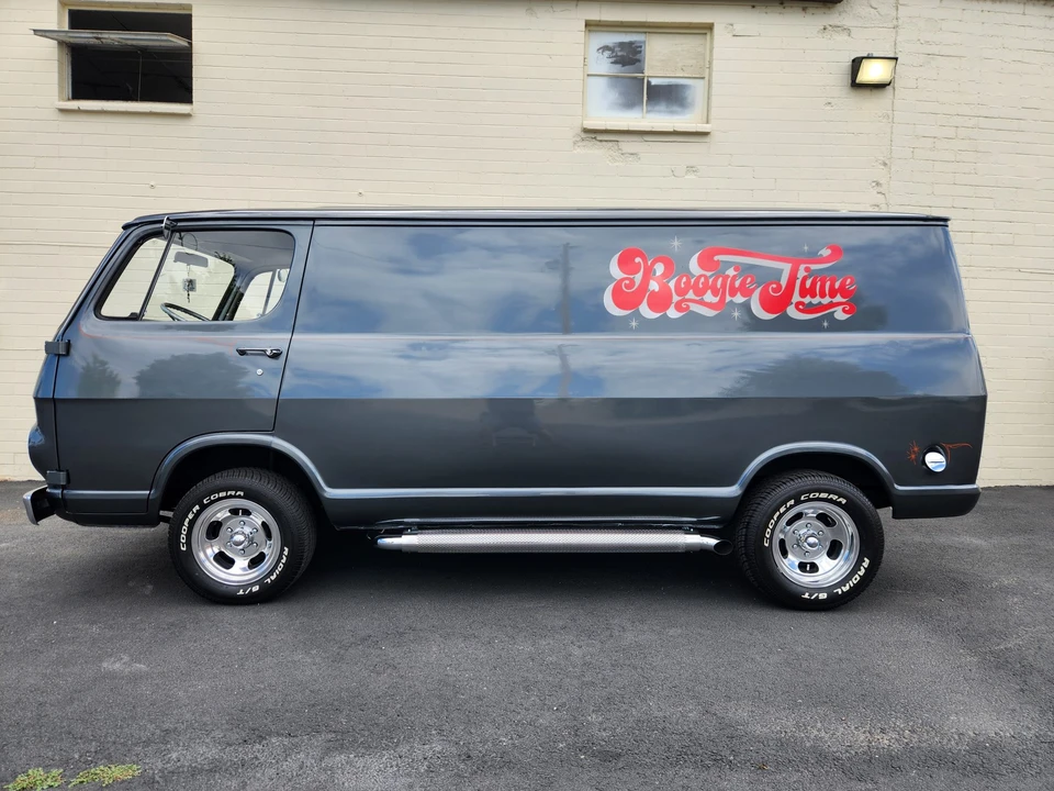 1967 GMC G-series Van - Image 27 of 31