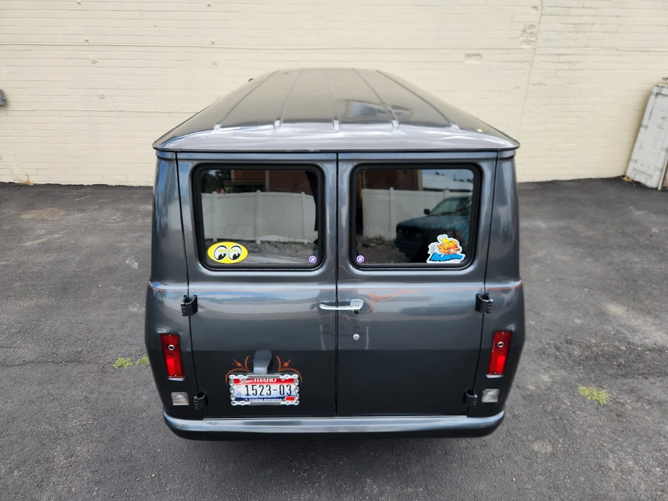 1967 GMC G-series Van - Image 22 of 31