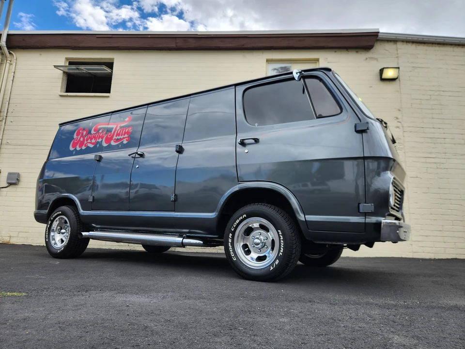1967 GMC G-series Van - Image 12 of 31