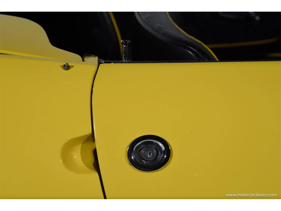 1967 Dual-Ghia - Image 22 of 31