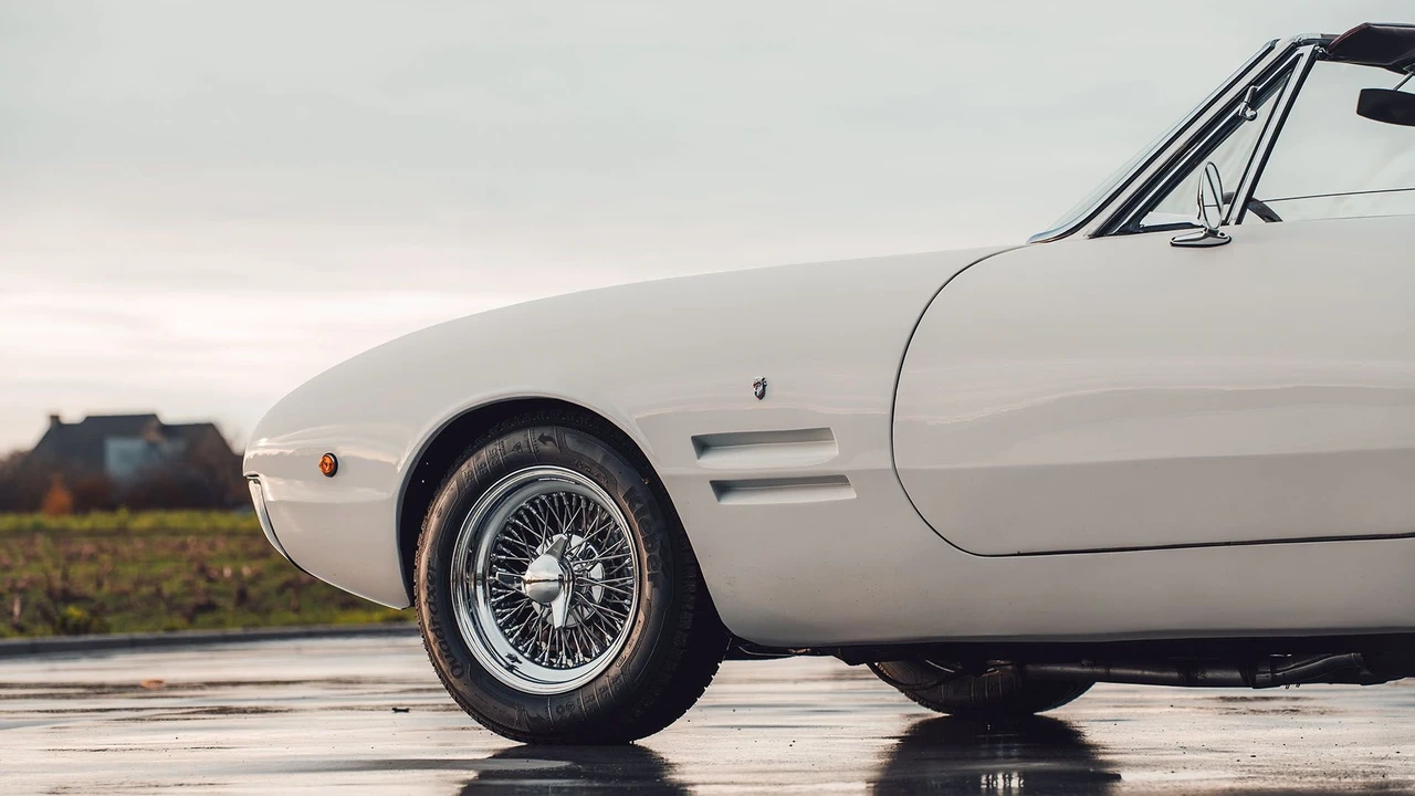 1967 Dual-Ghia - Image 26 of 31