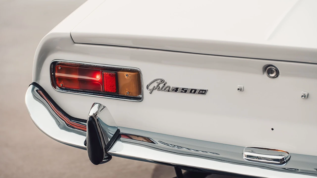 1967 Dual-Ghia - Image 20 of 31