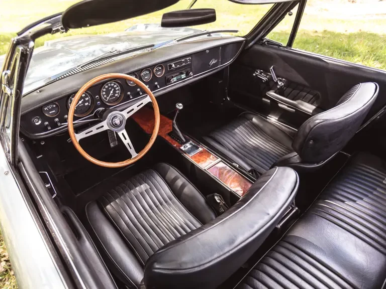 1967 Dual-Ghia - Image 5 of 31