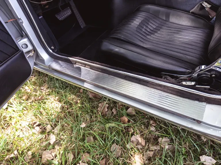 1967 Dual-Ghia - Image 24 of 31