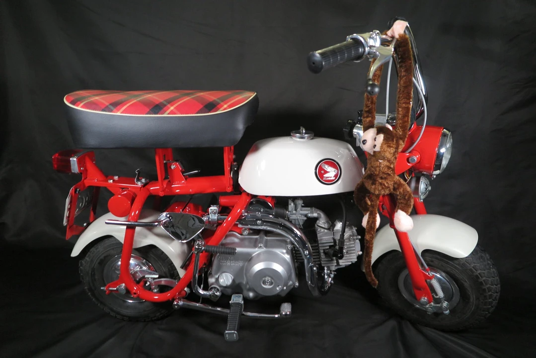 1967 Honda Motorcycles - Image 17 of 31