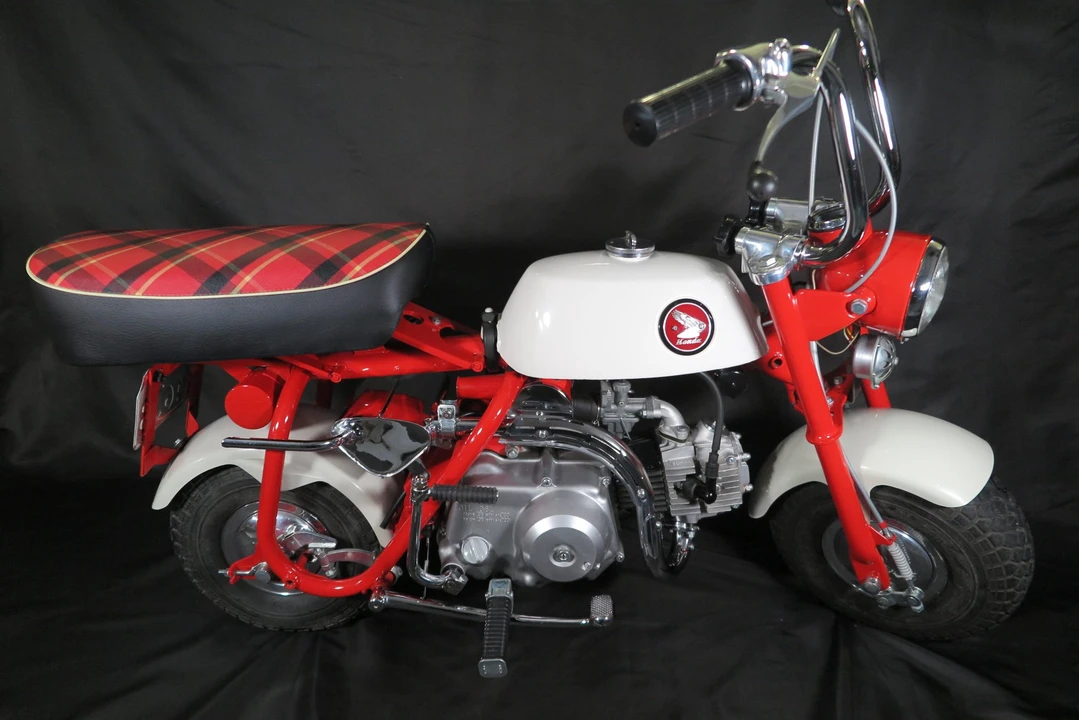 1967 Honda Motorcycles - Image 18 of 31