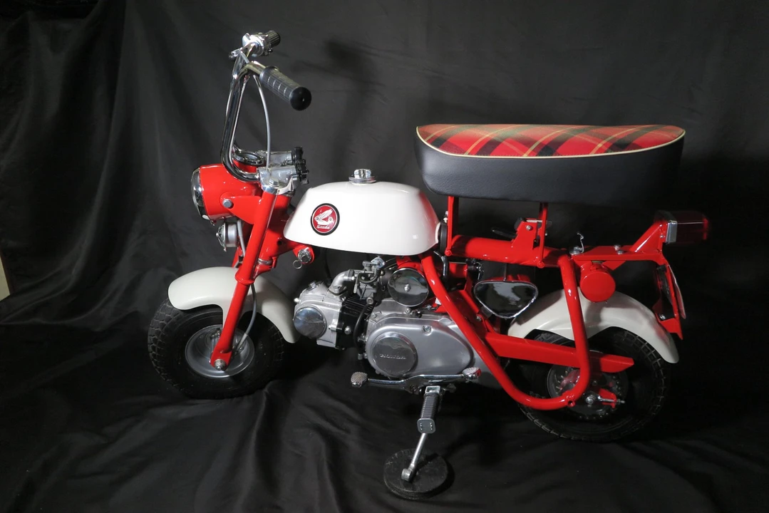 1967 Honda Motorcycles - Image 16 of 31