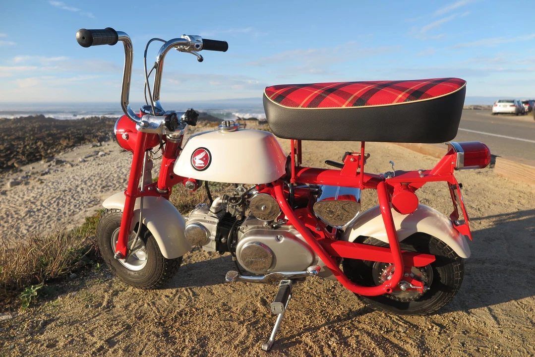 1967 Honda Motorcycles - Image 3 of 31