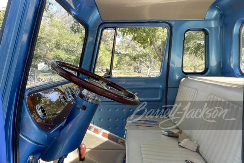 1967 International Harvester Loadstar - Image 3 of 14