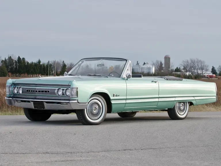 1967 Imperial Crown - Image 2 of 2