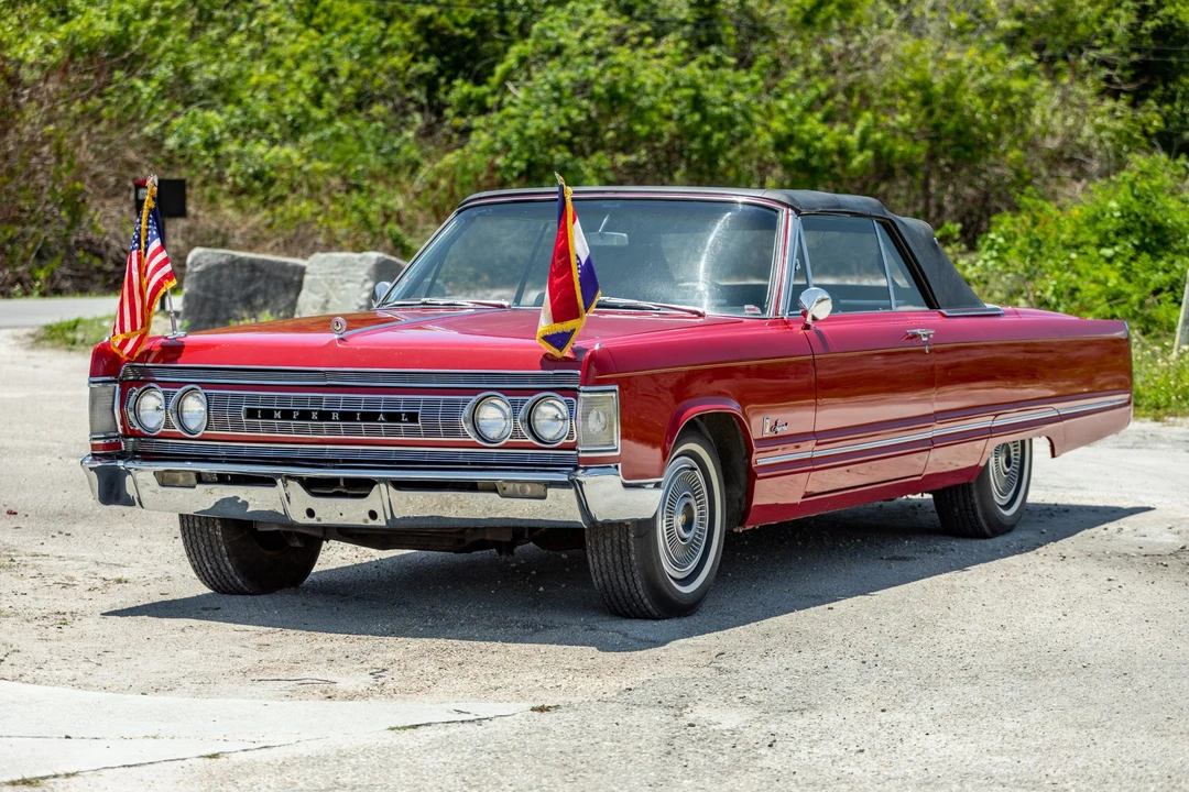 1967 Chrysler Imperial 3rd Gen - Image 2 of 31