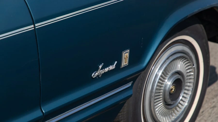 1967 Imperial Crown - Image 10 of 12