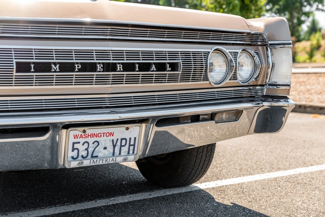 1967 Chrysler Imperial 3rd Gen - Image 13 of 31