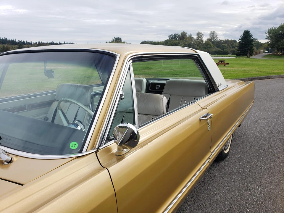 1967 Chrysler Imperial 3rd Gen - Image 20 of 31