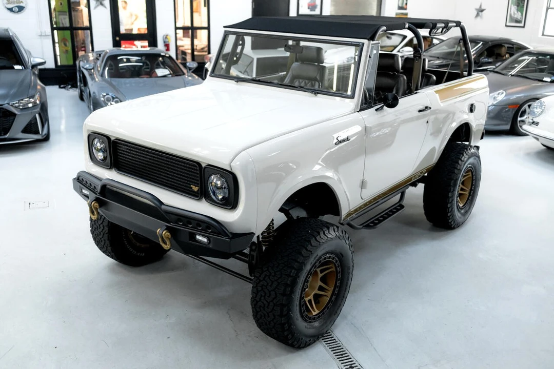 1967 International - Image 19 of 21