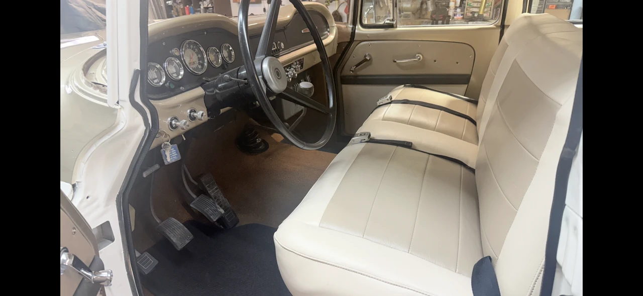 1967 International Harvester Travelall - Image 27 of 31