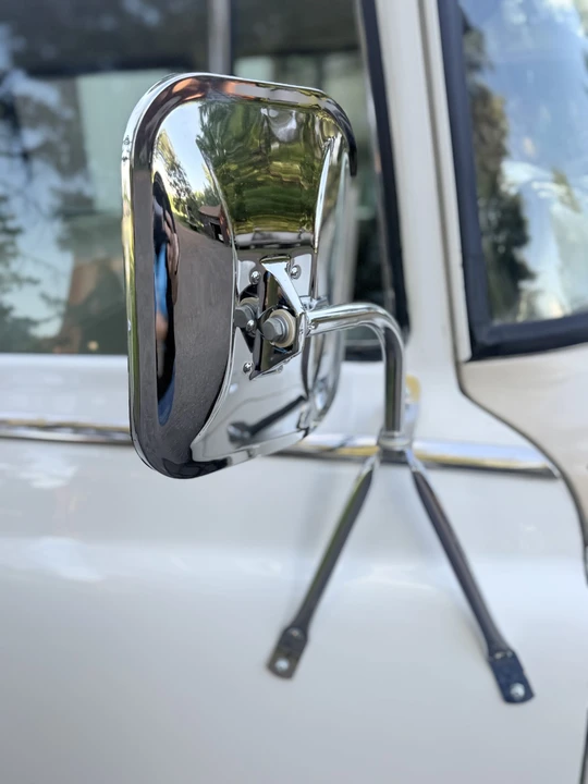 1967 International Harvester Travelall - Image 19 of 31