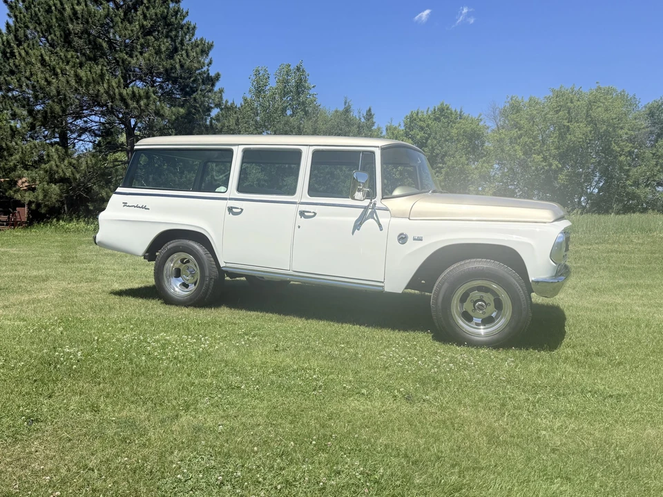 1967 International Harvester Travelall - Image 6 of 31
