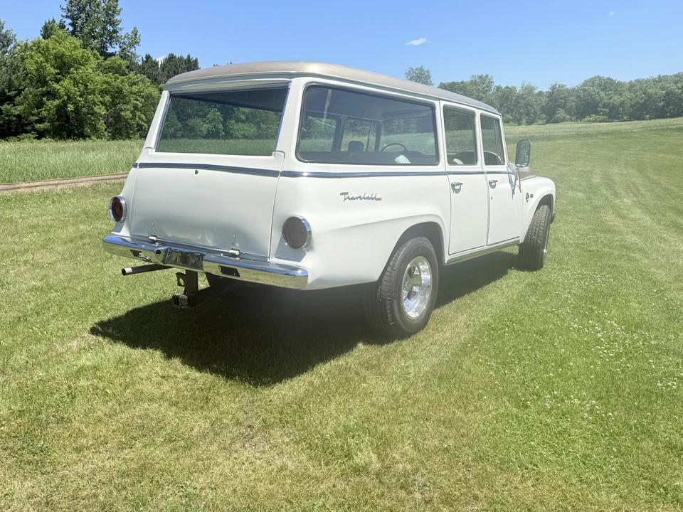 1967 International Harvester Travelall - Image 7 of 31