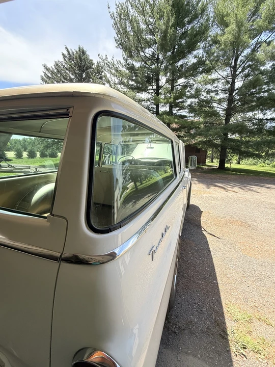 1967 International Harvester Travelall - Image 21 of 31
