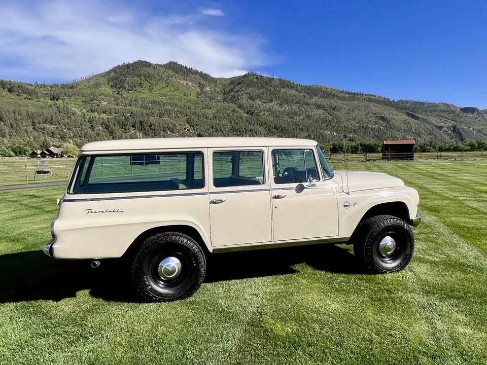 1967 International Harvester Travelall - Image 27 of 31
