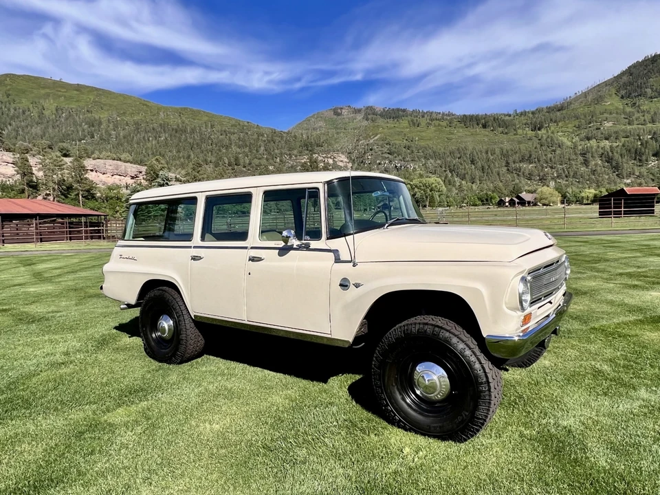 1967 International Harvester Travelall - Image 20 of 31