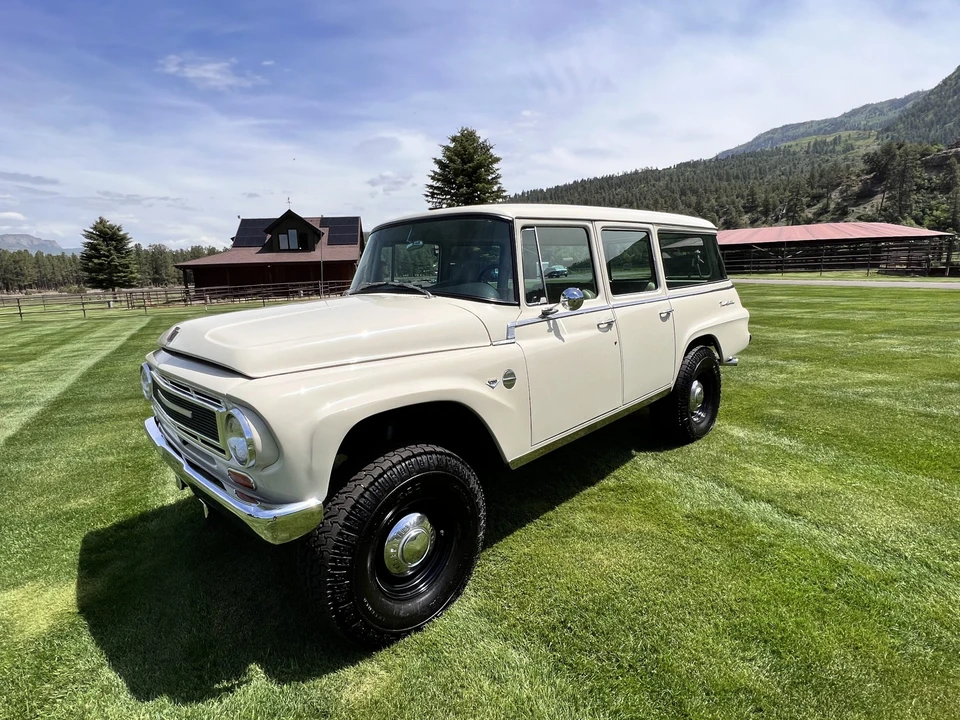 1967 International Harvester Travelall - Image 8 of 31