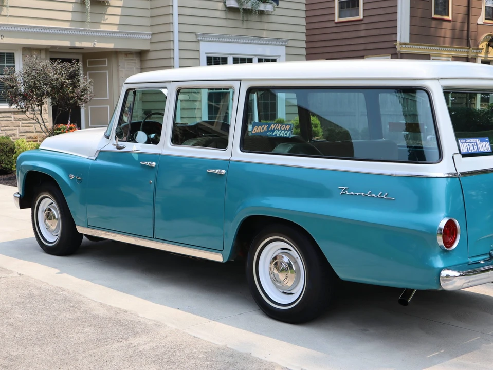 1967 International Harvester Travelall - Image 11 of 31