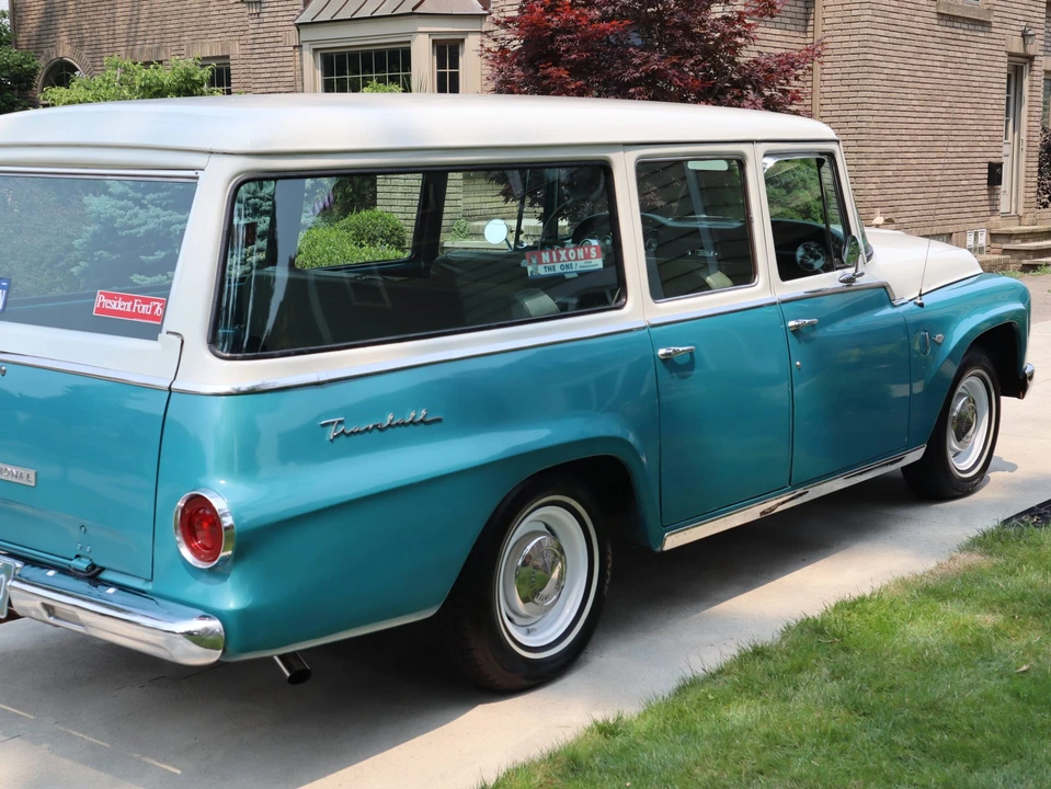 1967 International Harvester Travelall - Image 8 of 31