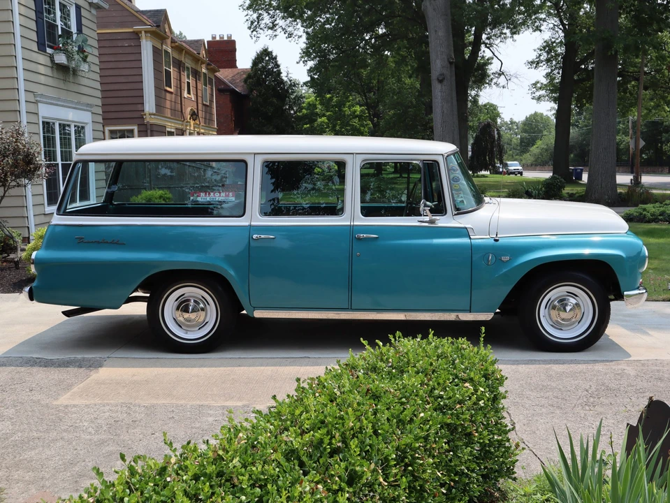 1967 International Harvester Travelall - Image 7 of 31